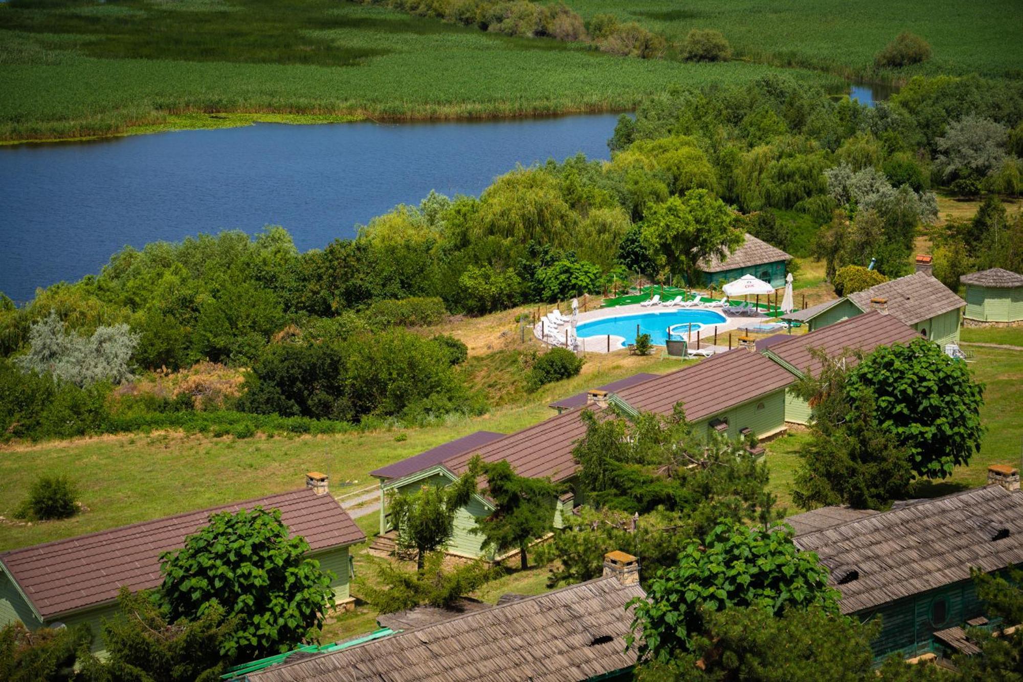 Delta Nature Resort Tulcea Exterior foto