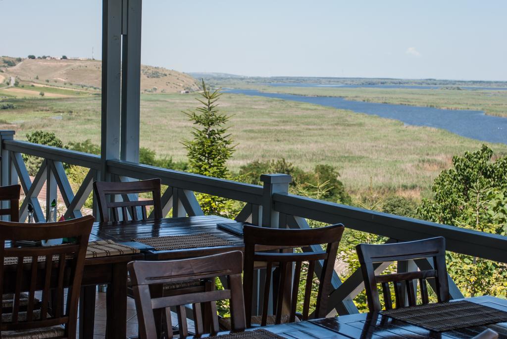 Delta Nature Resort Tulcea Exterior foto